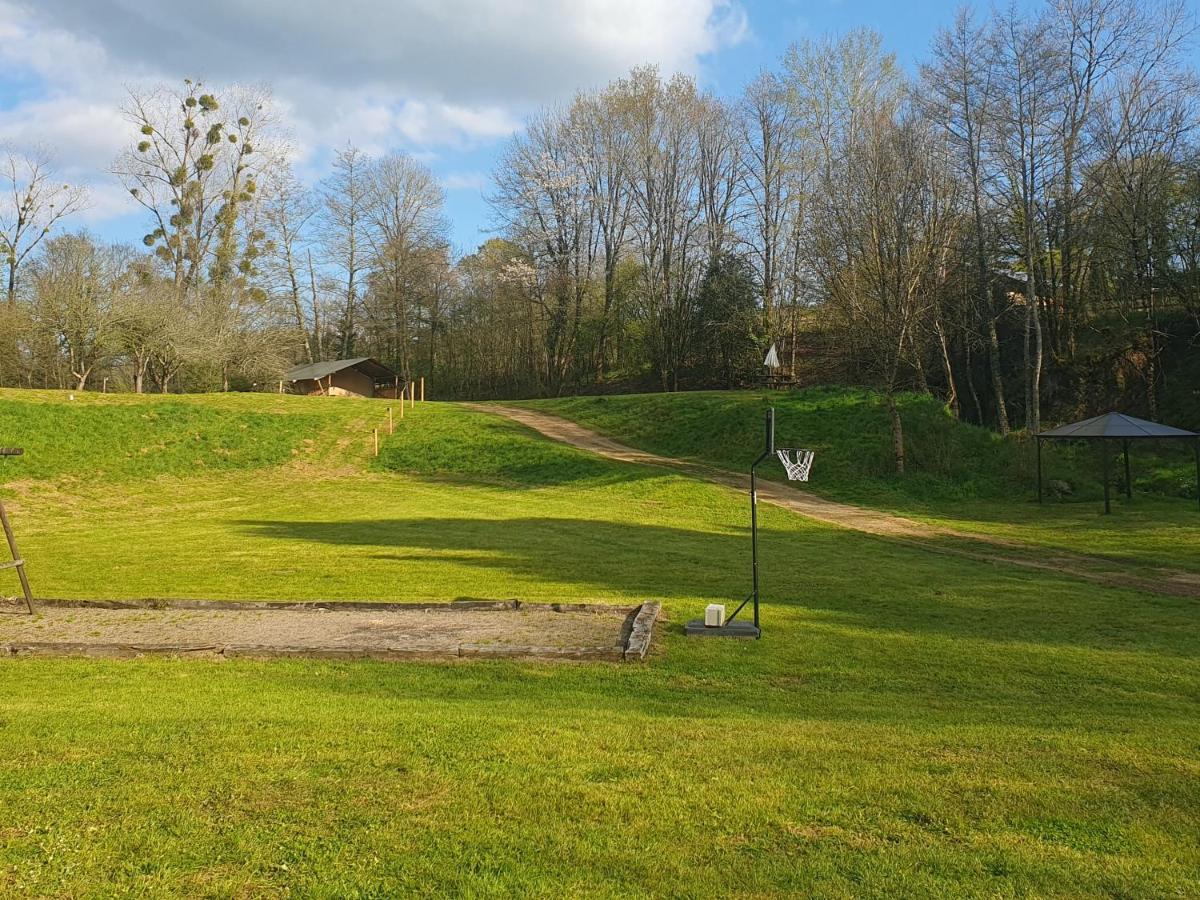 Moulin Du Pommier Glamping & Camping Saulgond Exterior foto