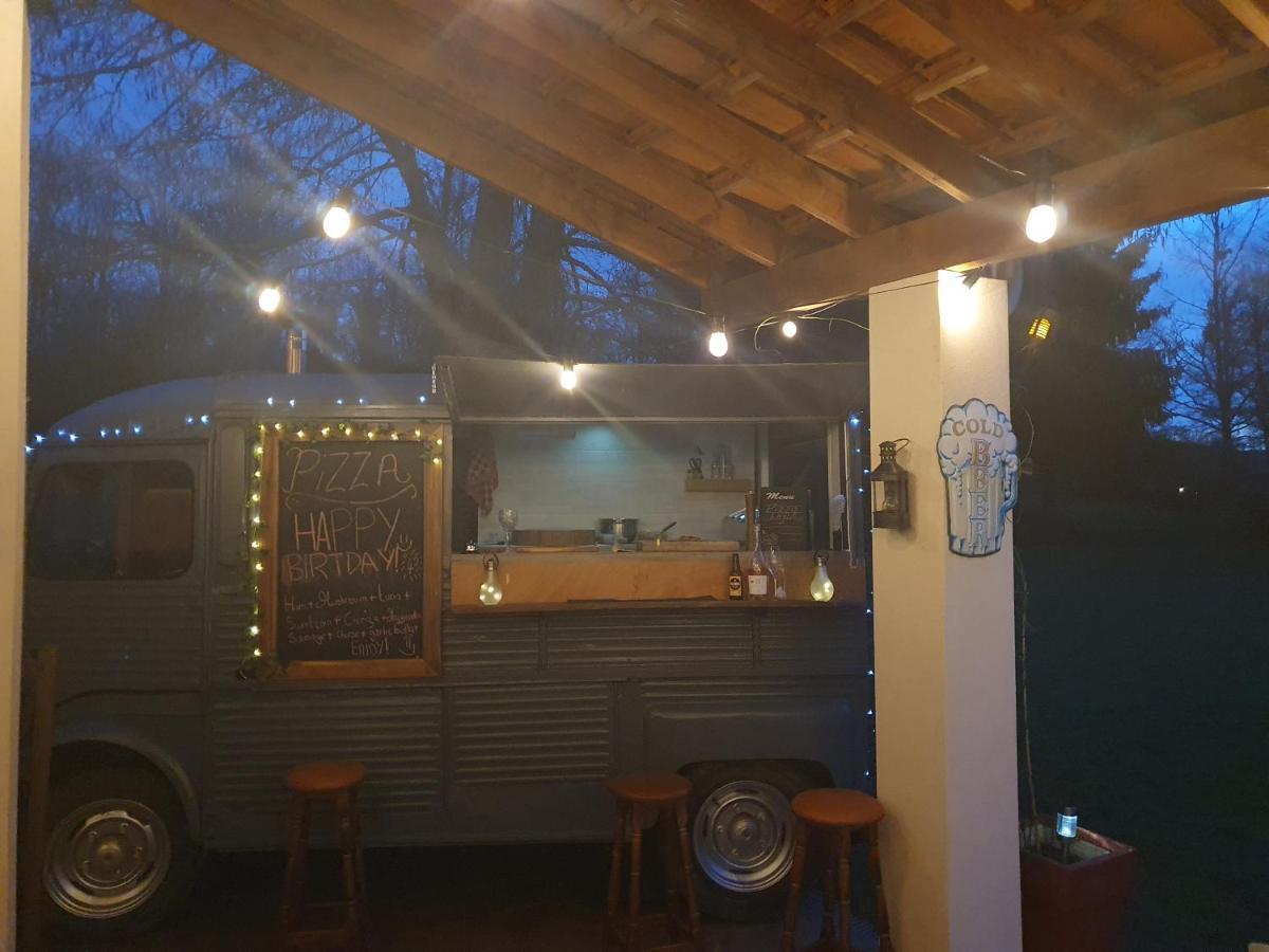 Moulin Du Pommier Glamping & Camping Saulgond Exterior foto
